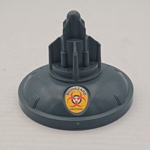 Vintage Kenner Jurassic Park Command Compound Egg Incubator Top Biohazard - 1993